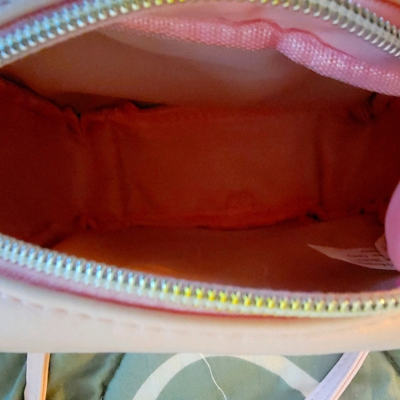 OMG Accessories Unicorn Purse (NWOT) - Picture 3 of 3